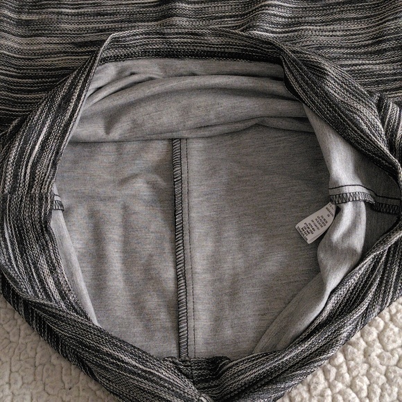 NWT Trina Turk Size Small Bellingham Gray Space Dye Knit Dress - Picture 12 of 13